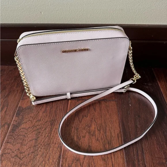 Michael Kors Pink Crossbody Bag - Picture 2 of 8